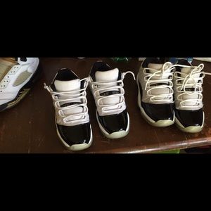 Jordan 11 concord lows